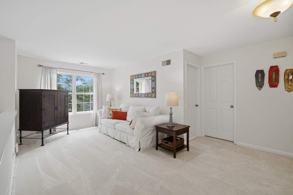 3028 Lexington Lane — photo 13