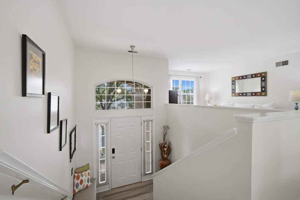 3028 Lexington Lane — photo 3