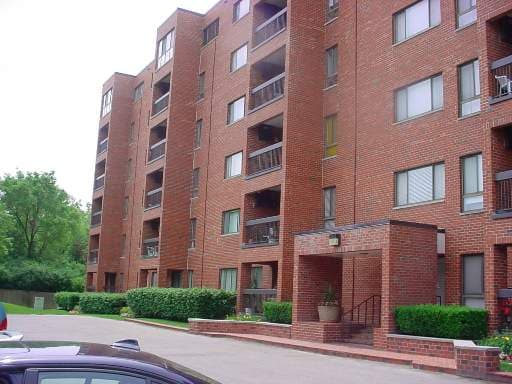 3700 Capri Ct #410 — photo 2