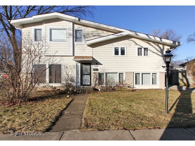 2912 Harrison Street, Glenview, IL — sold by Lena Bondar