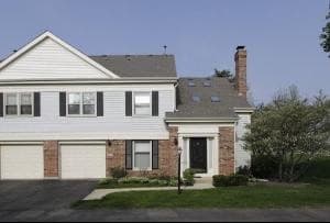 2451 E Towne Boulevard, Arlington Heights, IL — sold by Lena Bondar
