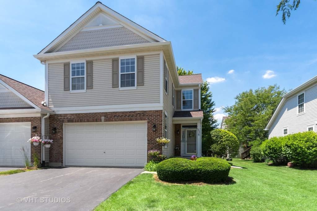 436 Mayborne Lane, Geneva, IL — sold by Lena Bondar