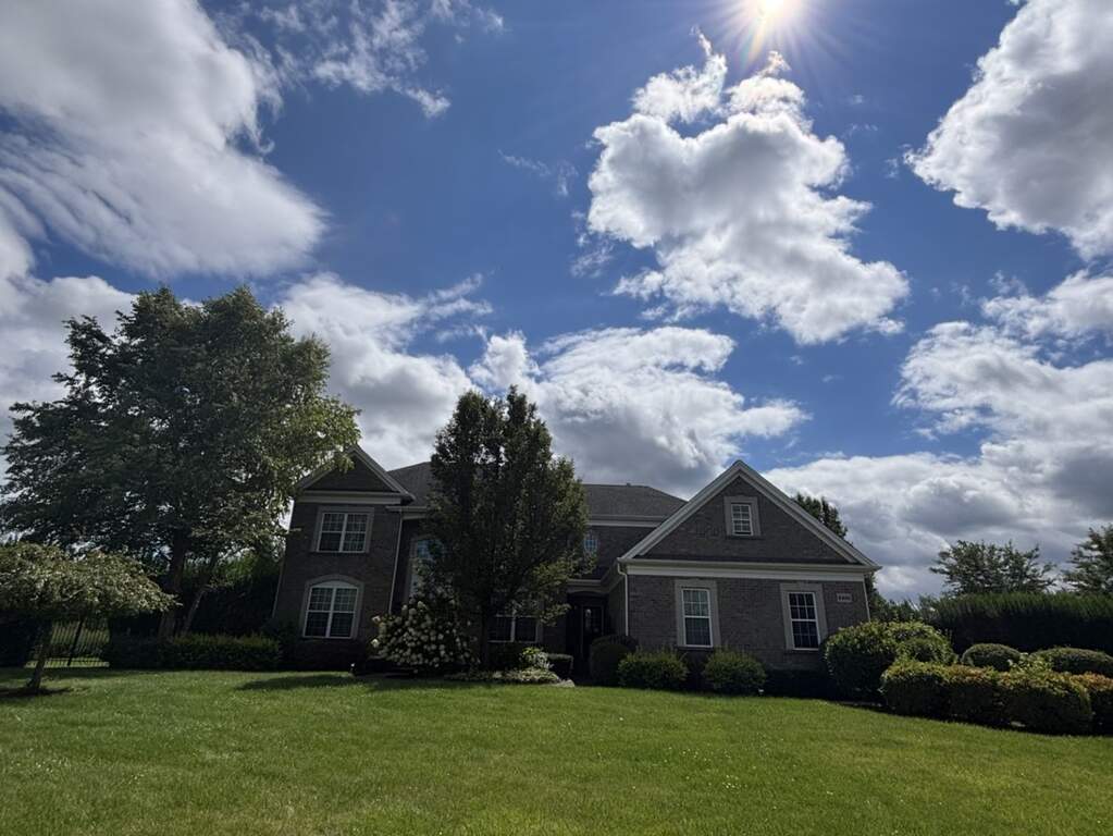 2405 Wembley Court, Gurnee, IL — sold by Lena Bondar